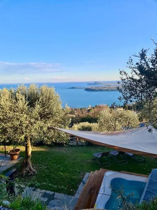 Chalet Montecucco With Lake View And Jacuzzi Gardone Riviera